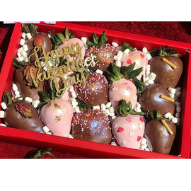 Valentine Strawberry Red Box of 15