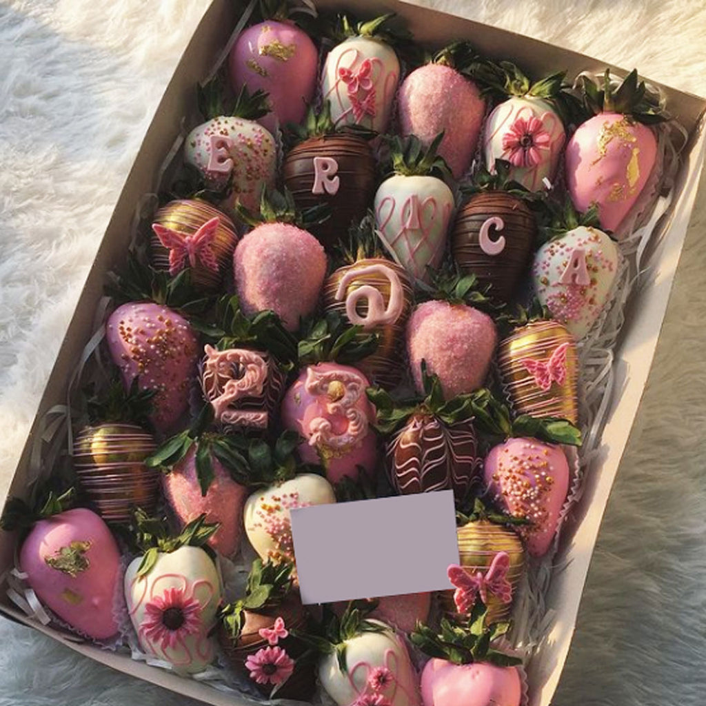 Custom Strawberry Deluxe Box of 30