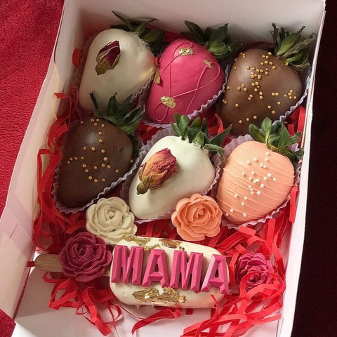 Floral Strawberry Sweet Chocolate Box