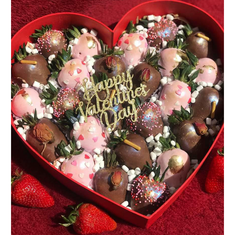 Valentine Strawberry Luxury Heart Box